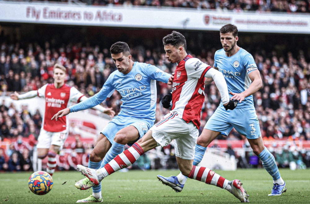  曼城逆转阿森纳豪取五连胜  